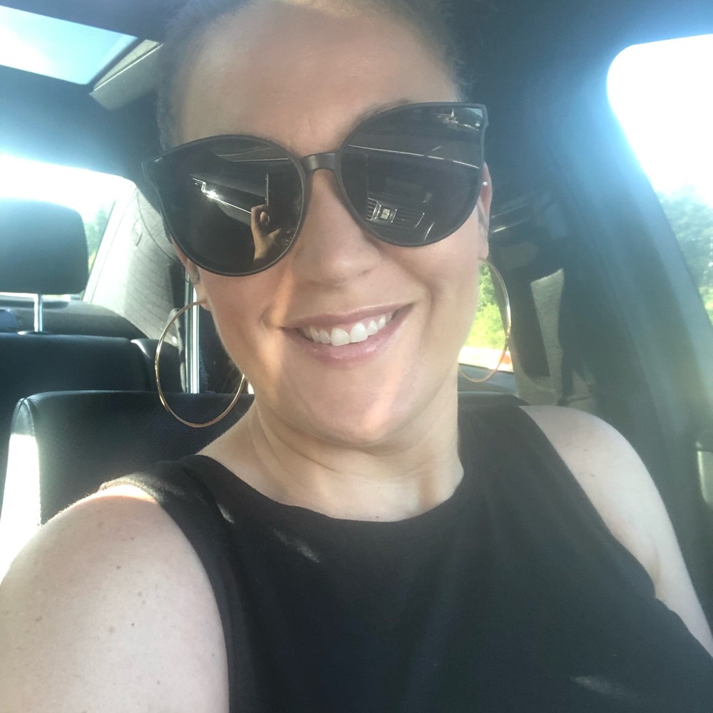 Meet your Posher, Heather - Picture 5 of 12